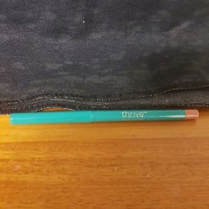 Thrive Causemetics lip liner